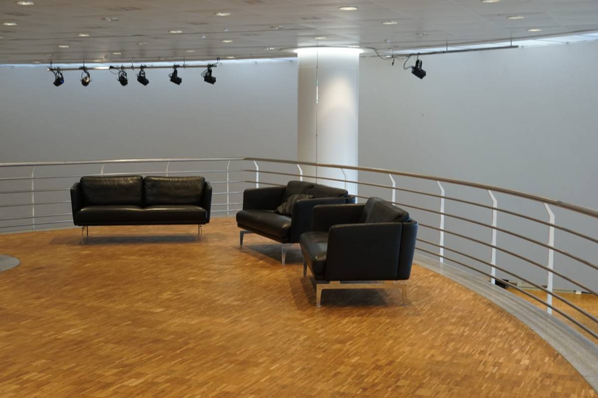 Commercial Leather Furniture Cleaning