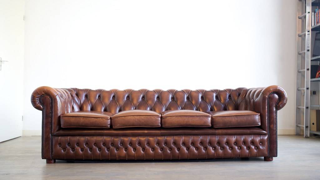 Leather Couch Deep Cleaning